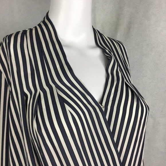 Ann Taylor Shirt Womens Sz XS White Gray Striped Wrap Front Top Blouse Career - Picture 3 of 7